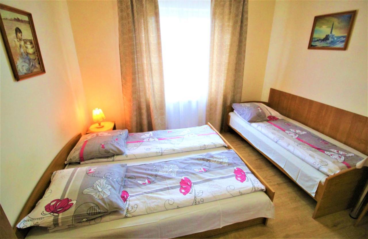 Bed and Breakfast Michalek W Rowach à Rowy  Extérieur photo