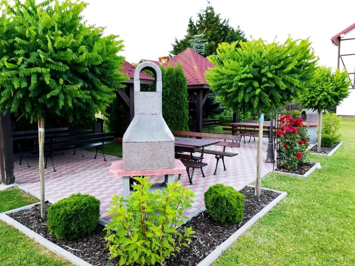 Bed and Breakfast Michalek W Rowach à Rowy  Extérieur photo